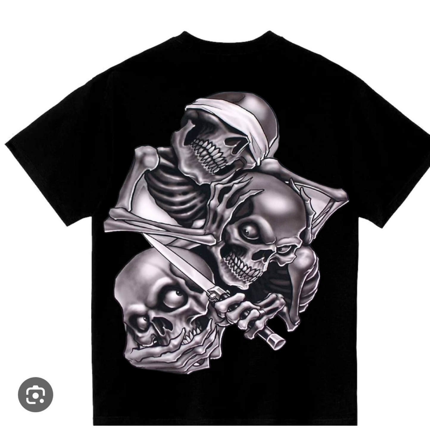 3 skulls black